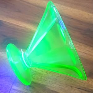 Lot of 5 piece Uranium Glass Set